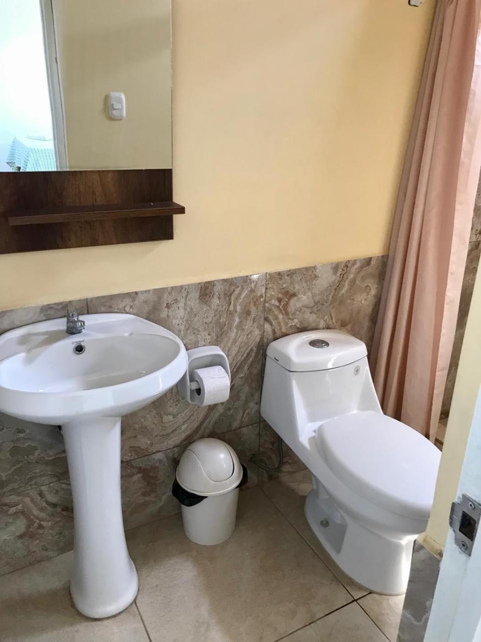 Ancora Beach Hotel مانكورا الغرفة الصورة